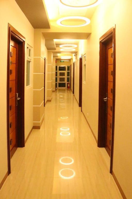 KLM Condotel Angeles Esterno foto
